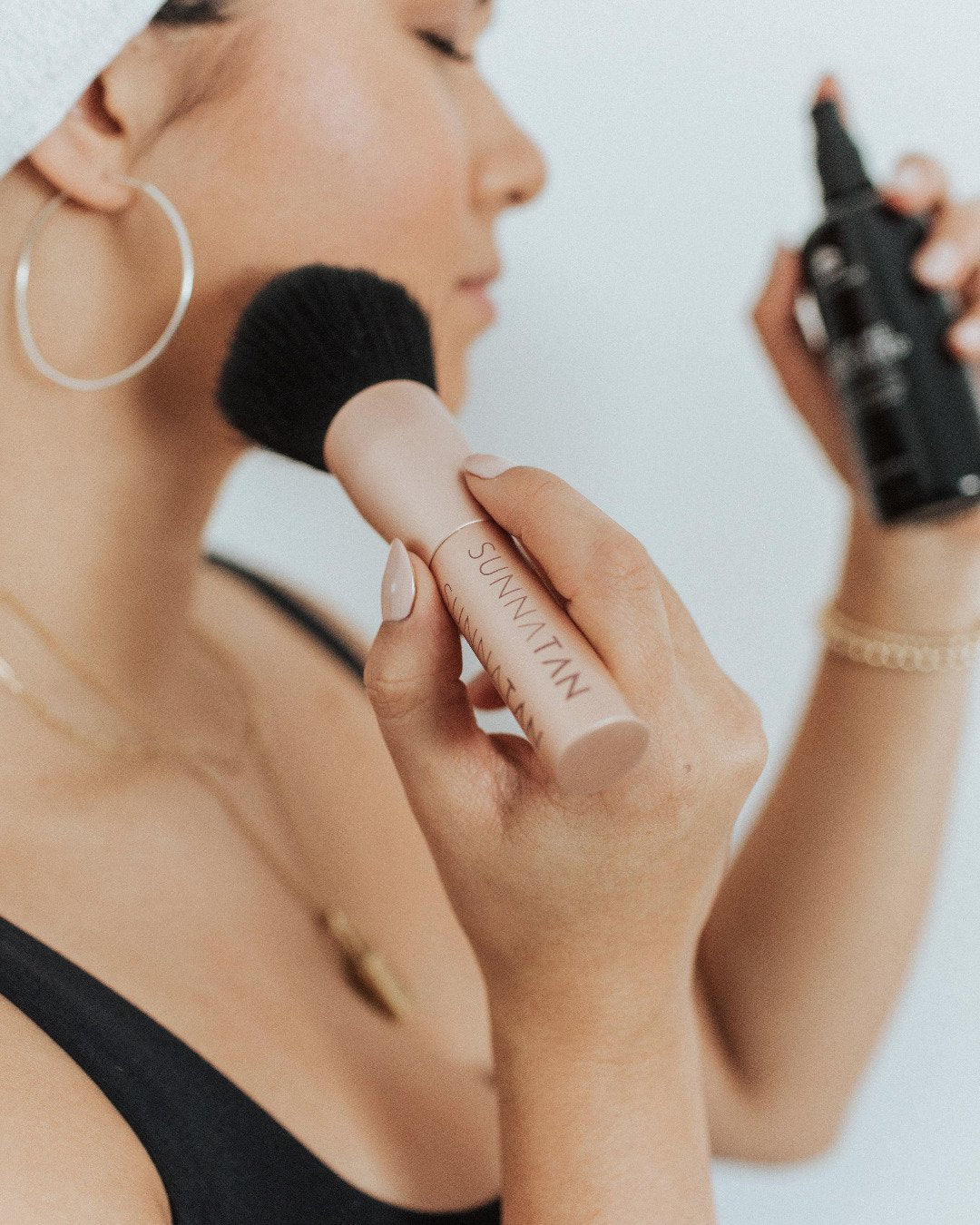 Face Tan Water + Brush